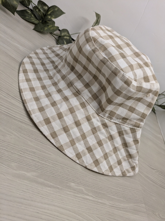 Universal Thread Accessories - Universal Thread Beige and White Gingham Bucket Hat